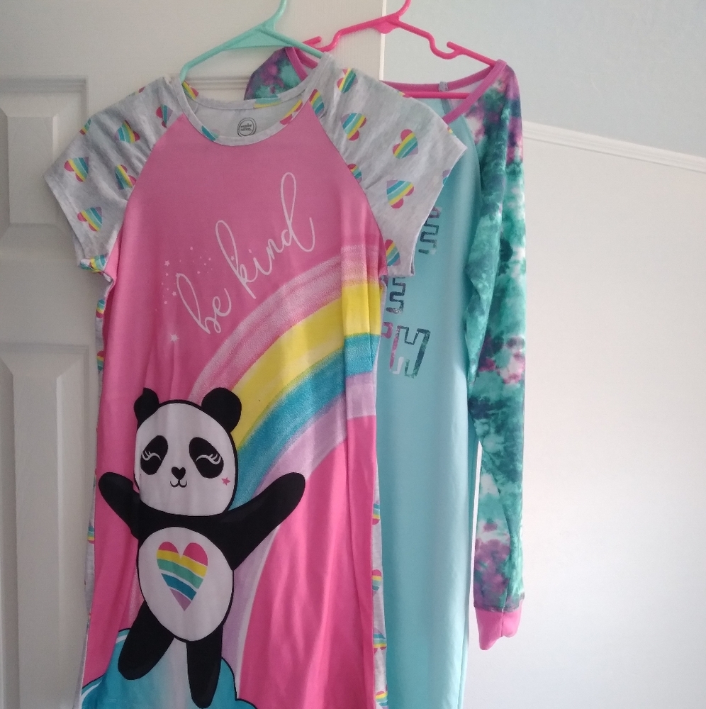Set of girls XL nightgowns